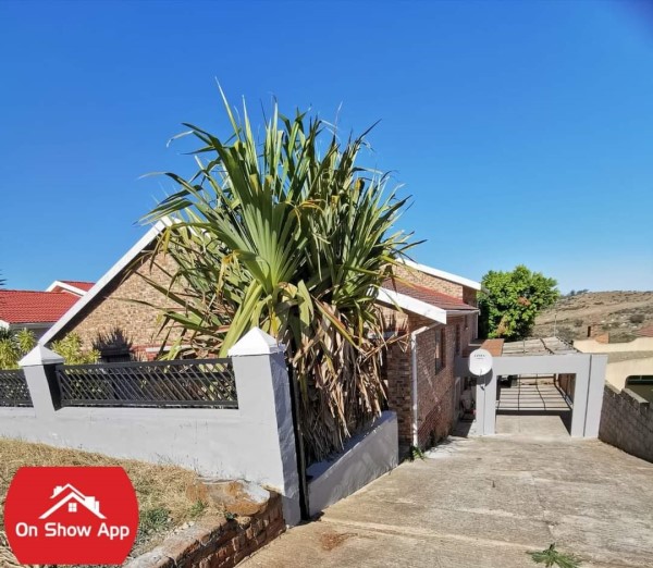 8 Bedroom Property for Sale in Breidbach Eastern Cape